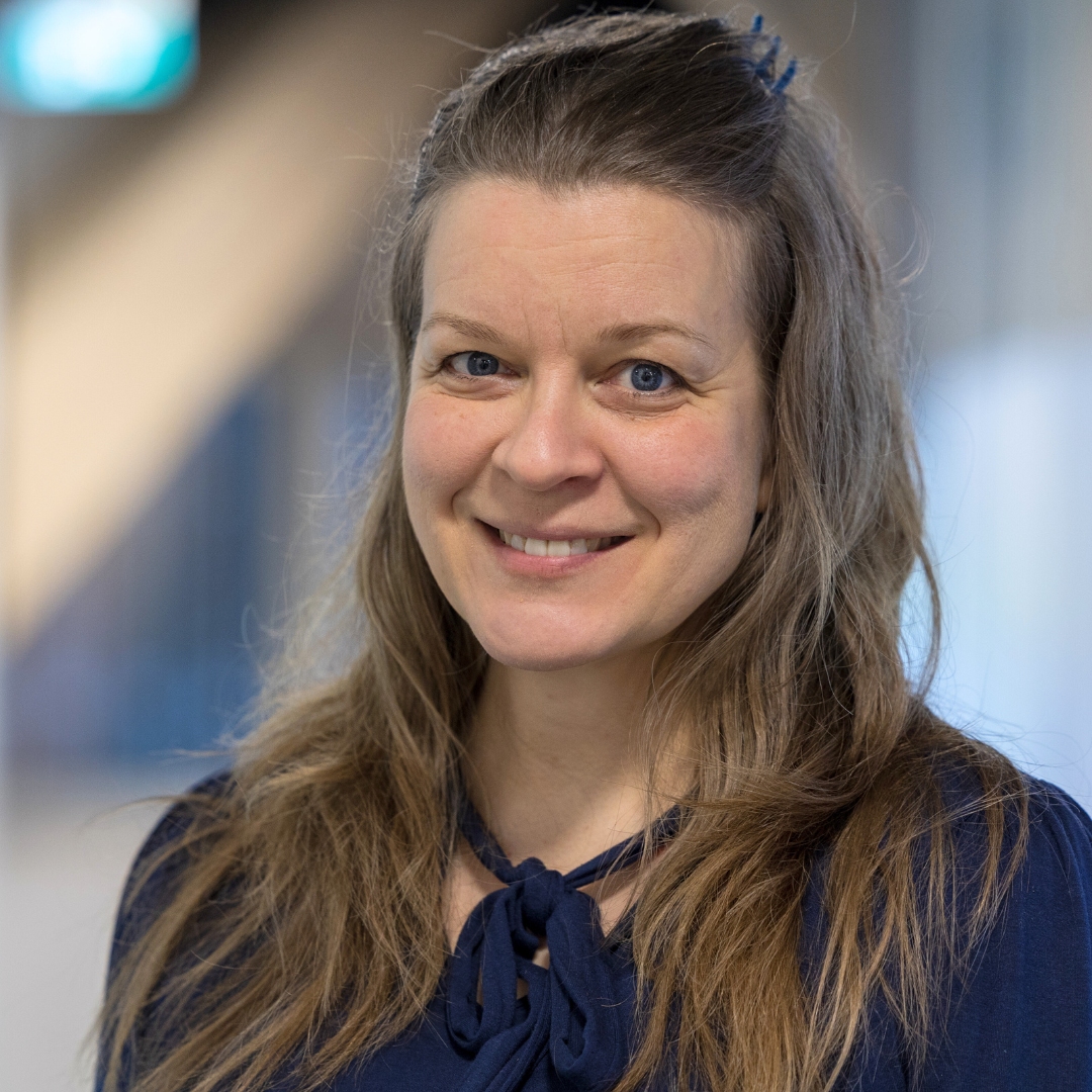 Johanna Pohjola Riippuvuudet NYT -seminaarissa